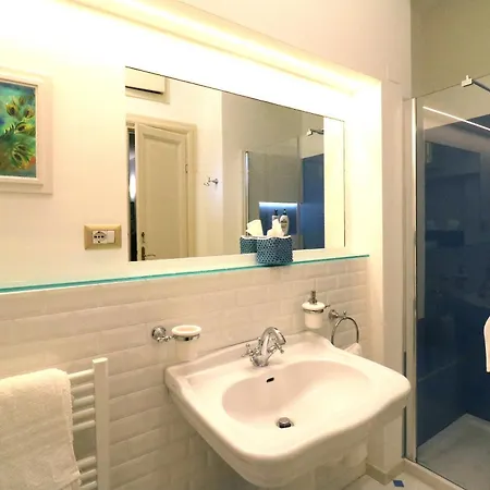 Casa Elli Serbelloni 12 ベッラージョ